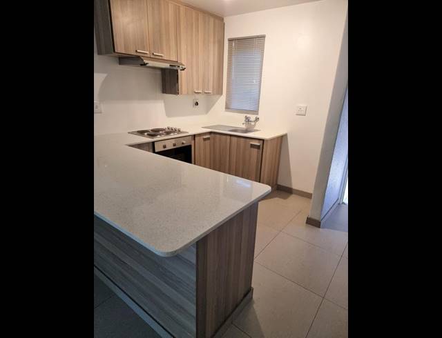 2 BEDROOM PROPERTY TO RENT IN BEDFORD GARDENS